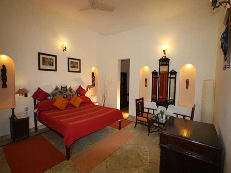 Tiger'S Den Resort Bandhavgarh National Park Esterno foto