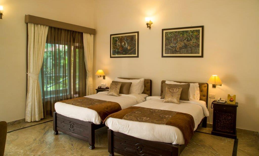 Tiger'S Den Resort Bandhavgarh National Park Esterno foto