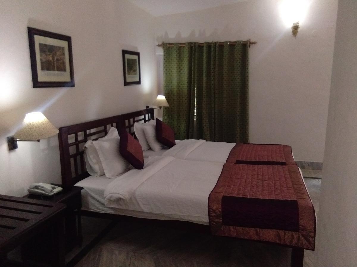 Tiger'S Den Resort Bandhavgarh National Park Camera foto